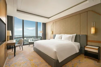 Camera King Club Sky View - Accesso alla Club Lounge — Vinpearl Landmark 81, Autograph Collection
